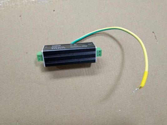 12-вольтовое сетевое устройство защиты от перенапряжений с корпусом из алюминиевого сплава и быстрым временем отклика для защиты линий передачи данных