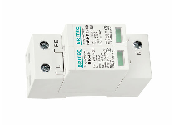 IEC 61643-11 Устройство защиты от перенапряжений типа 2 с защитой от молнии 40kA 1P+NPE и монтажом на рельсы DIN